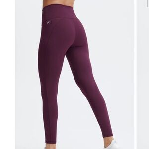 NWT‎ PowerHold® High-Waisted 7/8 Legging Size Medium